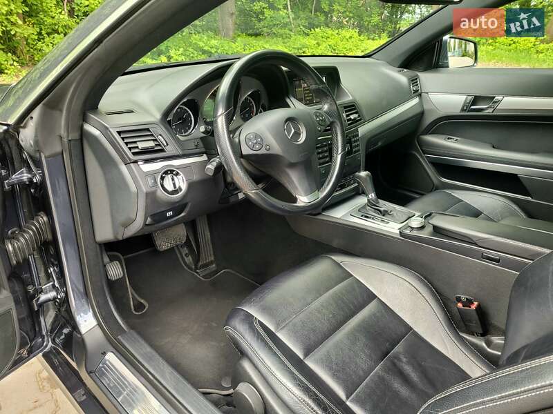 Купе Mercedes-Benz E-Class 2010 в Хмельницькому фото 25 Купе Mercedes-Benz E-Class 2010 в Хмельницькому