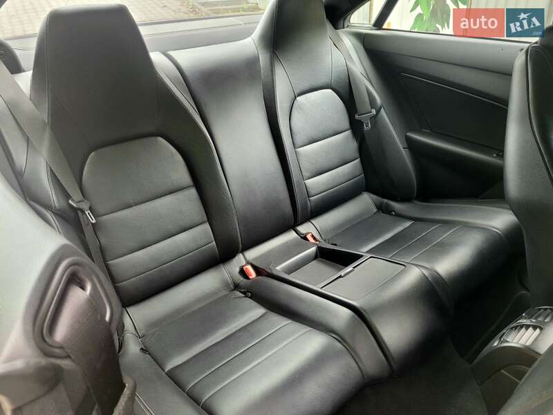 Купе Mercedes-Benz E-Class 2010 в Хмельницькому фото 32 Купе Mercedes-Benz E-Class 2010 в Хмельницькому