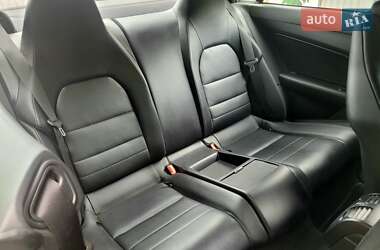 Купе Mercedes-Benz E-Class 2010 в 