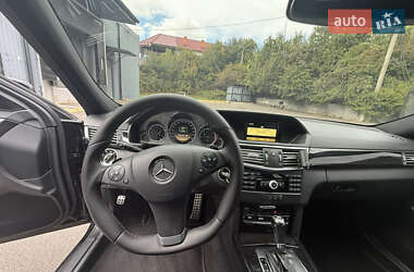 Седан Mercedes-Benz E-Class 2011 в 