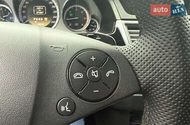 Седан Mercedes-Benz E-Class 2011 в 