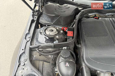 Седан Mercedes-Benz E-Class 2011 в 