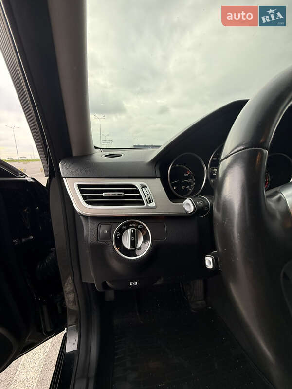 Седан Mercedes-Benz E-Class 2013 в Львові фото 5 Седан Mercedes-Benz E-Class 2013 в Львові