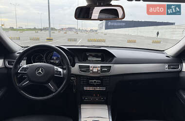 Седан Mercedes-Benz E-Class 2013 в 