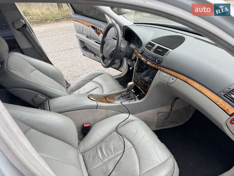 Універсал Mercedes-Benz E-Class 2003 в Білгороді-Дністровському фото 17 Універсал Mercedes-Benz E-Class 2003 в Білгороді-Дністровському