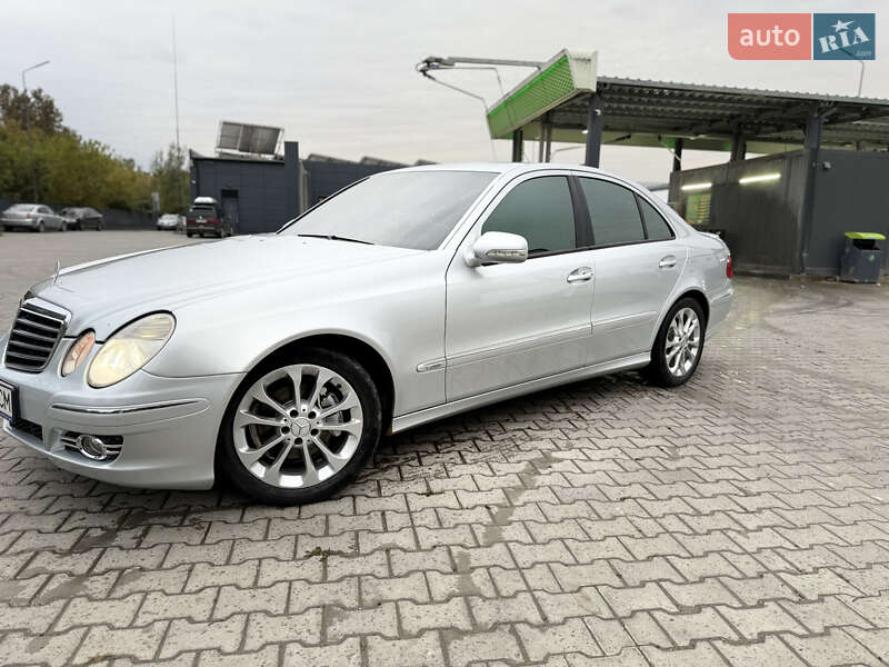 Седан Mercedes-Benz E-Class 2008 в Черновцах