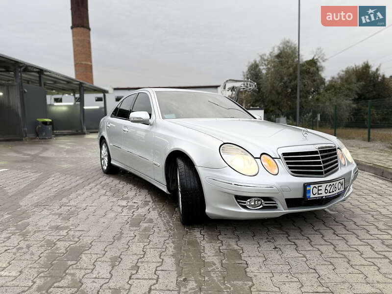 Седан Mercedes-Benz E-Class 2008 в Черновцах