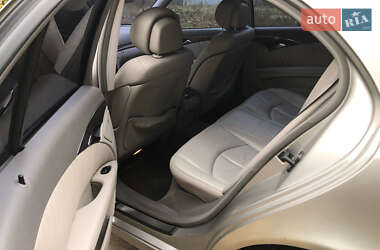 Седан Mercedes-Benz E-Class 2008 в  фото 9 Седан Mercedes-Benz E-Class 2008 в