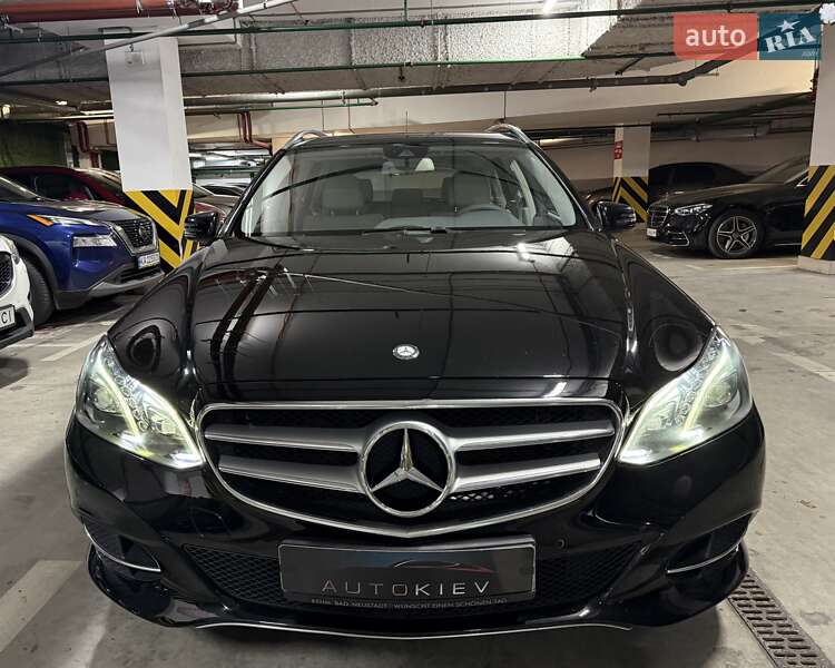 Універсал Mercedes-Benz E-Class 2014 в Києві