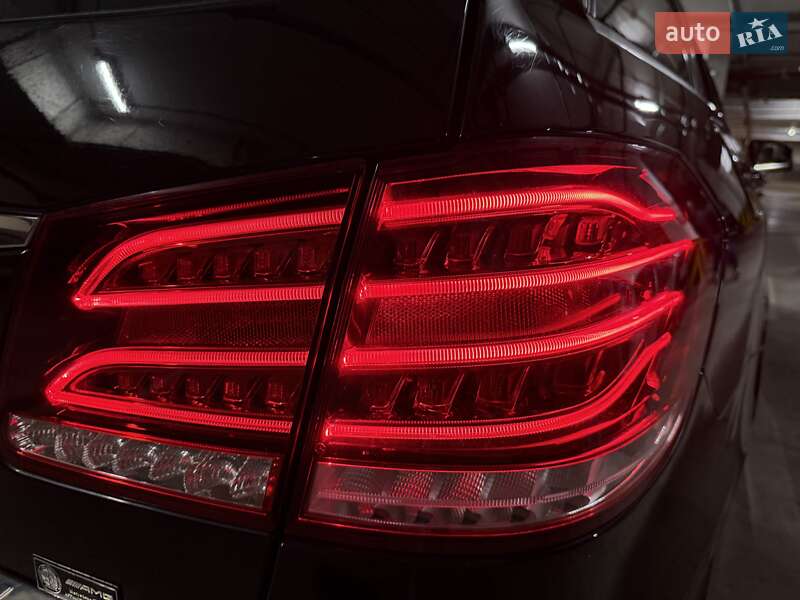 Універсал Mercedes-Benz E-Class 2014 в Києві