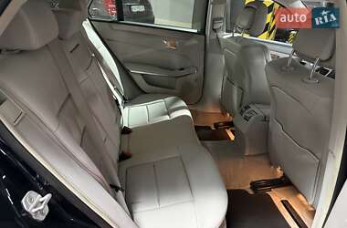 Універсал Mercedes-Benz E-Class 2014 в  фото 50 Універсал Mercedes-Benz E-Class 2014 в