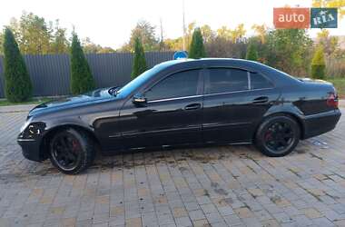 Седан Mercedes-Benz E-Class 2008 в 