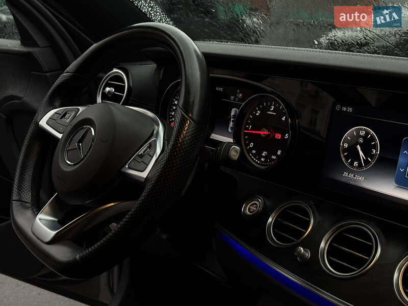 Седан Mercedes-Benz E-Class 2018 в Киеве фото 12 Седан Mercedes-Benz E-Class 2018 в Киеве