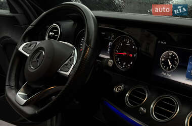Седан Mercedes-Benz E-Class 2018 в 