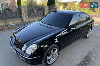 Седан Mercedes-Benz E-Class 2002 в 
