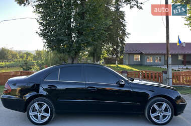 Седан Mercedes-Benz E-Class 2002 в 