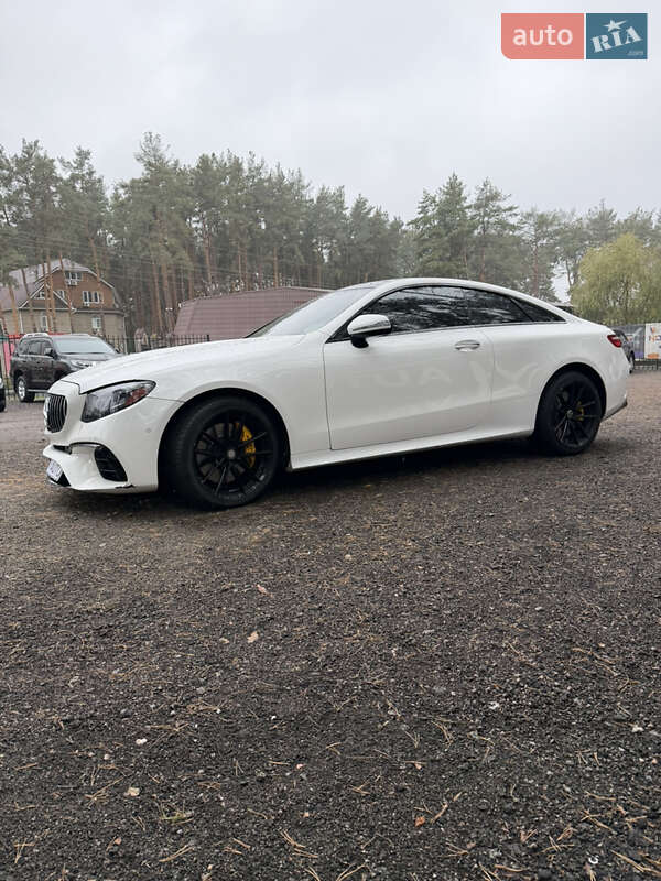 Купе Mercedes-Benz E-Class 2017 в Киеве