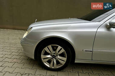 Седан Mercedes-Benz E-Class 2008 в 