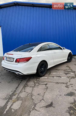 Купе Mercedes-Benz E-Class 2015 в 