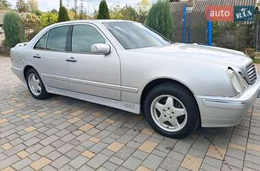 Седан Mercedes-Benz E-Class 1995 в Черновцах