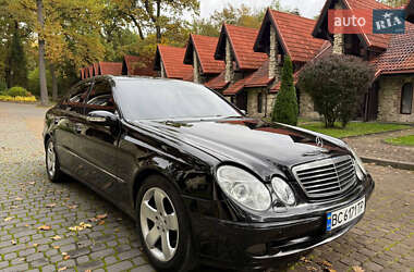 Седан Mercedes-Benz E-Class 2004 в 