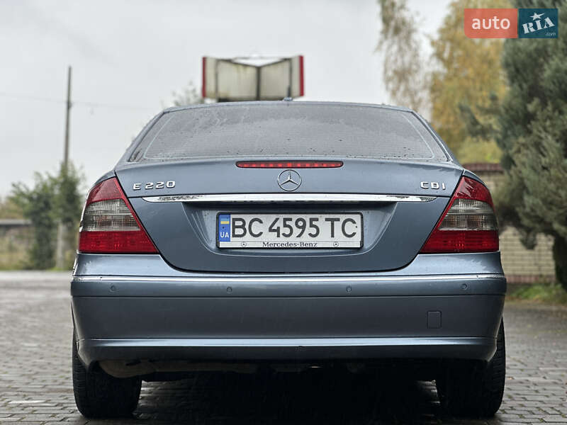 Седан Mercedes-Benz E-Class 2006 в Самборе