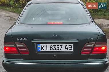 Седан Mercedes-Benz E-Class 2000 в 