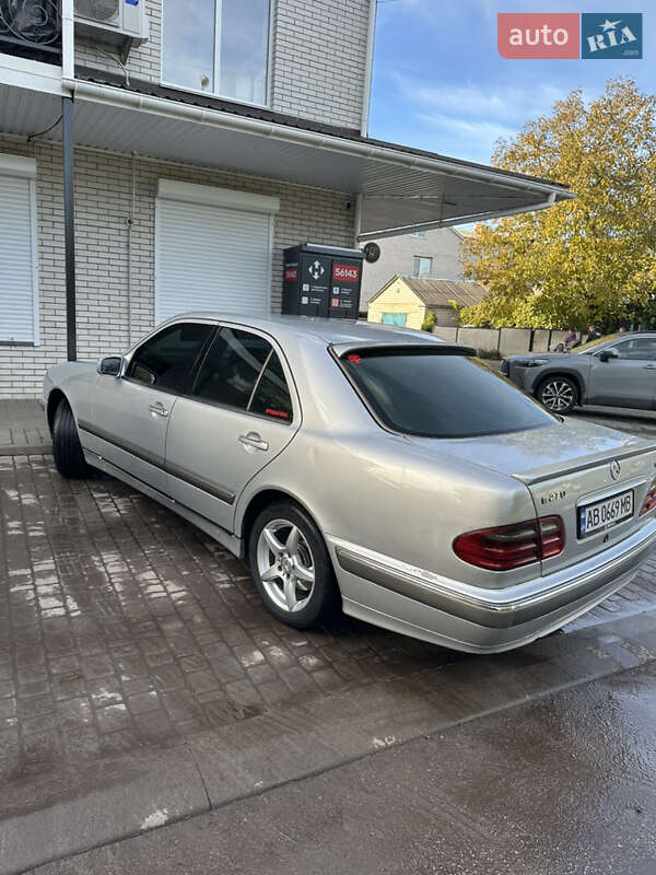 Седан Mercedes-Benz E-Class 2000 в Казатине фото 2 Седан Mercedes-Benz E-Class 2000 в Казатине
