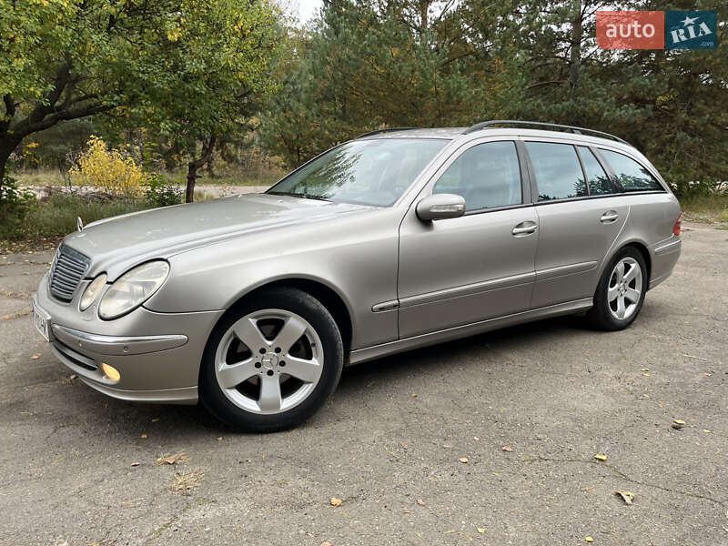 Универсал Mercedes-Benz E-Class 2003 в Костополе