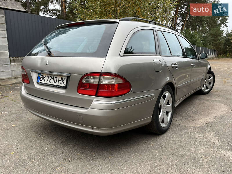 Универсал Mercedes-Benz E-Class 2003 в Костополе