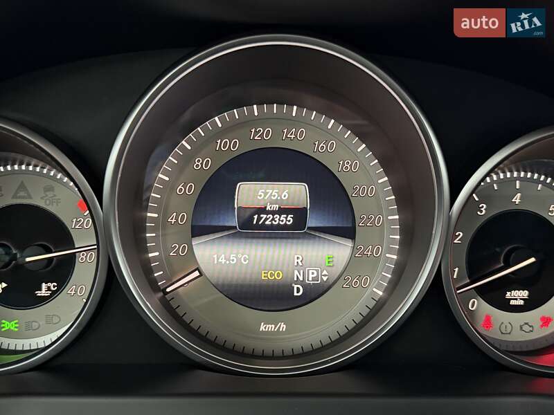 Кабріолет Mercedes-Benz E-Class 2013 в Одесі фото 31 Кабріолет Mercedes-Benz E-Class 2013 в Одесі