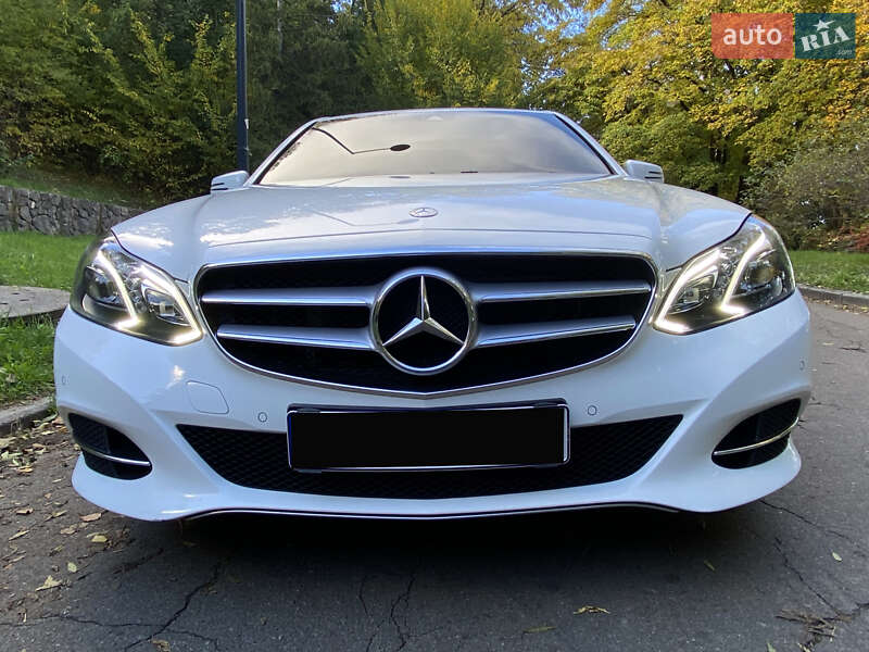 Седан Mercedes-Benz E-Class 2014 в Киеве