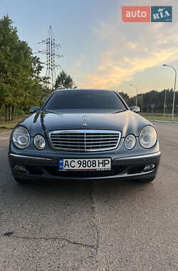 Седан Mercedes-Benz E-Class 2005 в 