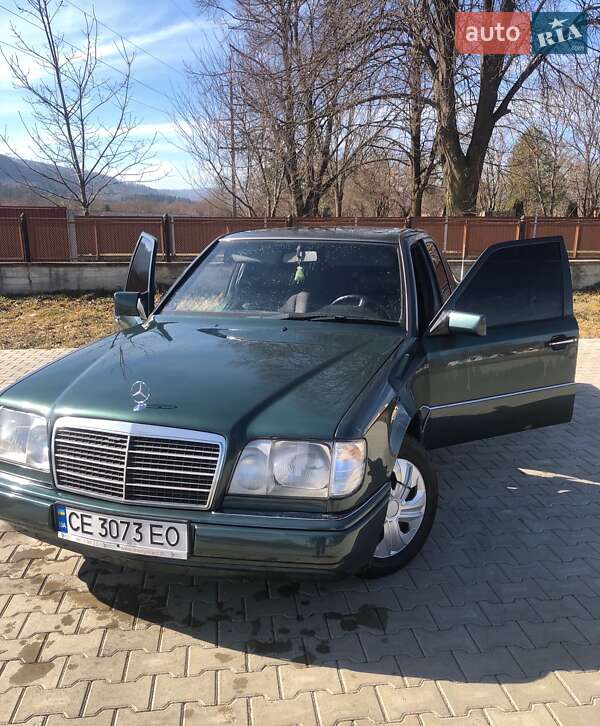 Седан Mercedes-Benz E-Class 1994 в Берегомете