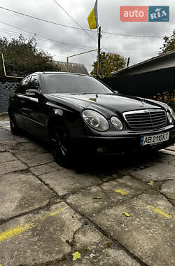 Седан Mercedes-Benz E-Class 2002 в Житомирі