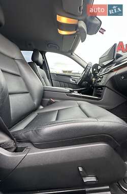 Універсал Mercedes-Benz E-Class 2012 в 