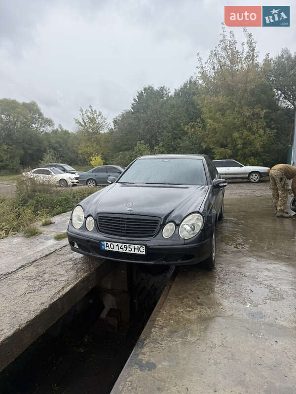 Седан Mercedes-Benz E-Class 2003 в Ивано-Франковске фото 7 Седан Mercedes-Benz E-Class 2003 в Ивано-Франковске