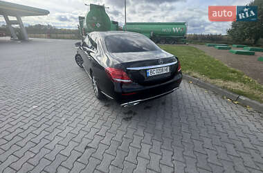 Седан Mercedes-Benz E-Class 2017 в 