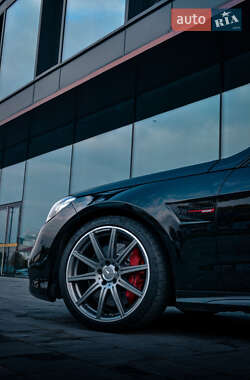 Седан Mercedes-Benz E-Class 2013 в 
