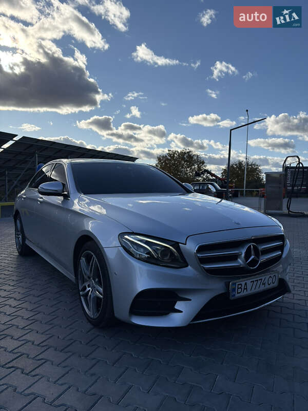 Седан Mercedes-Benz E-Class 2017 в Умани