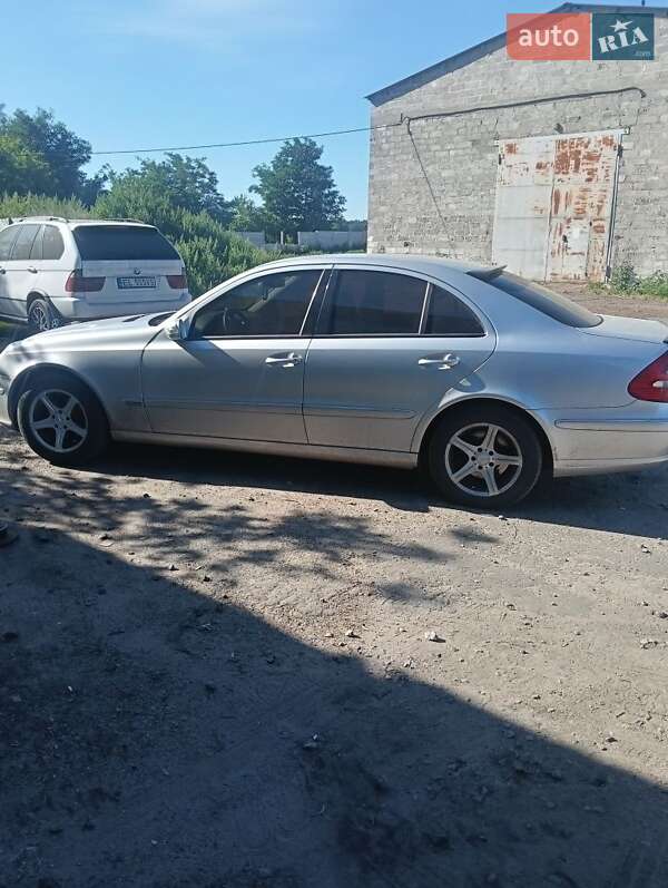 Седан Mercedes-Benz E-Class 2003 в Белой Церкви
