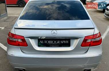 Седан Mercedes-Benz E-Class 2009 в 