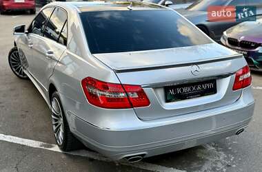 Седан Mercedes-Benz E-Class 2009 в 
