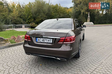 Седан Mercedes-Benz E-Class 2015 в 