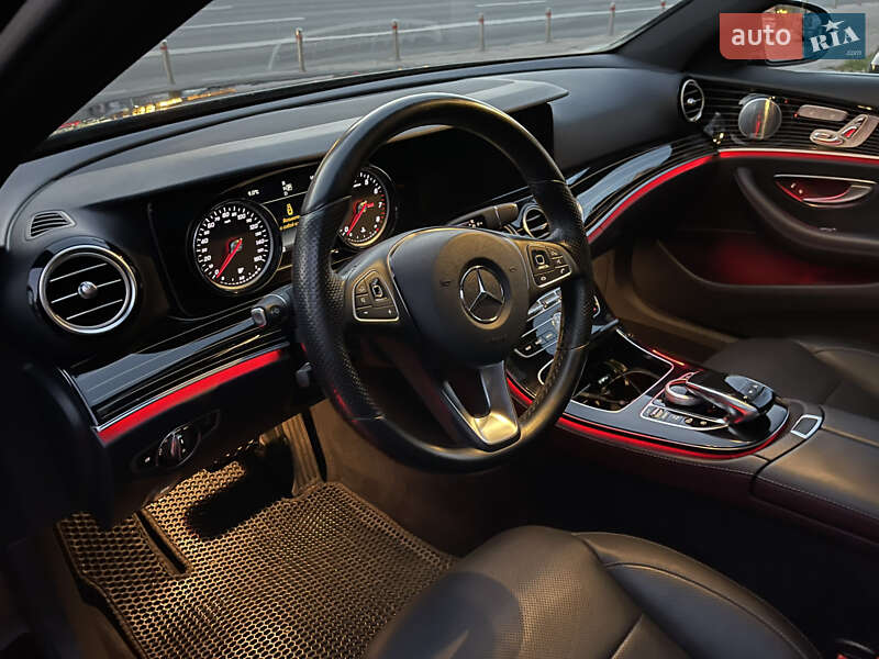 Седан Mercedes-Benz E-Class 2016 в Белой Церкви фото 16 Седан Mercedes-Benz E-Class 2016 в Белой Церкви