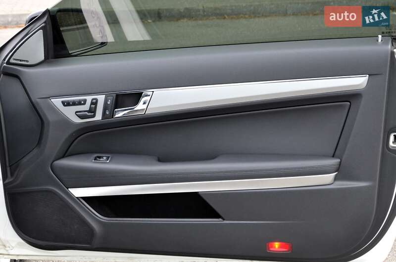 Купе Mercedes-Benz E-Class 2012 в Києві фото 37 Купе Mercedes-Benz E-Class 2012 в Києві