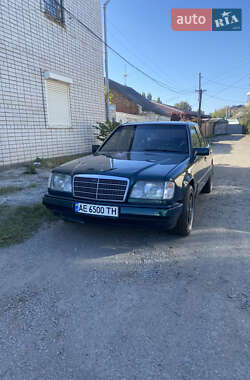 Седан Mercedes-Benz E-Class 1994 в 