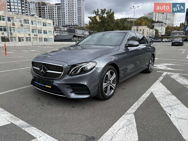 Седан Mercedes-Benz E-Class 2019 в Києві