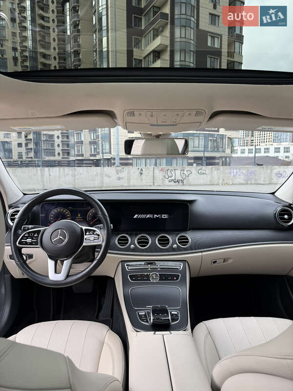 Седан Mercedes-Benz E-Class 2019 в Києві