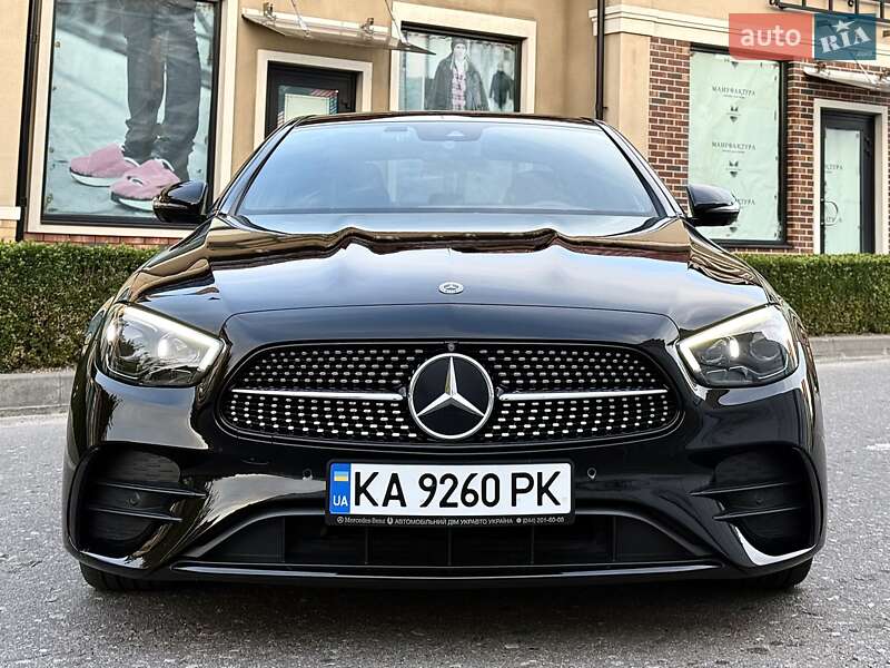 Седан Mercedes-Benz E-Class 2021 в Киеве